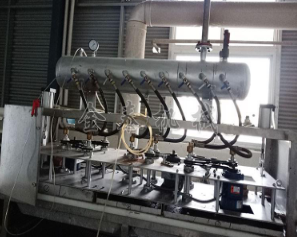 大蒜分瓣机油垢的清理方法